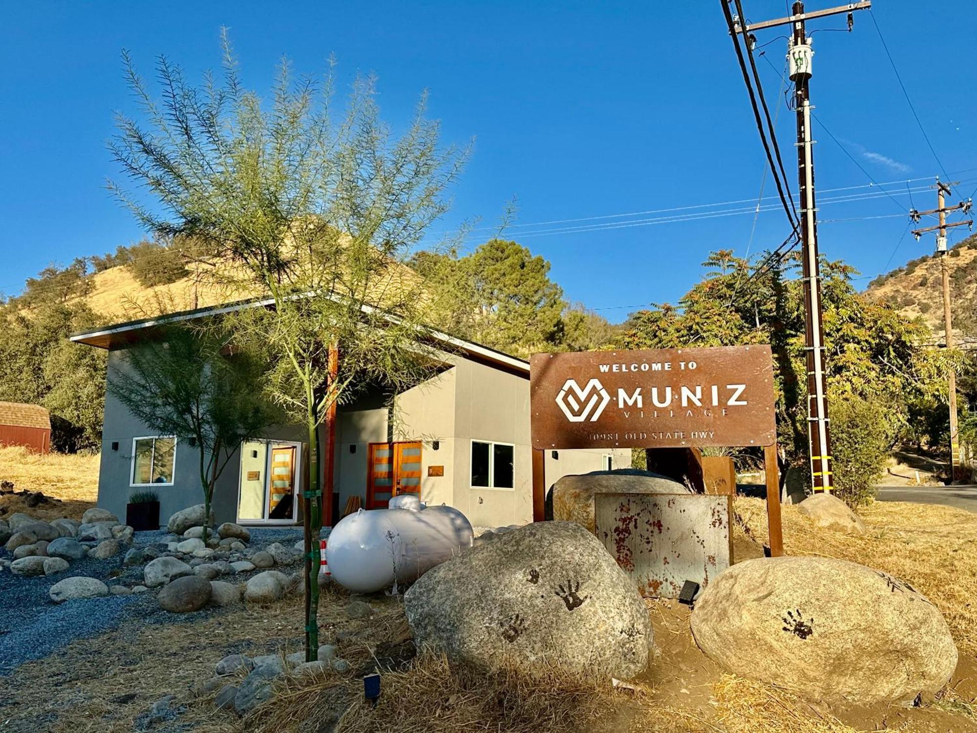 Muniz Village Three Rivers Buitenkant foto